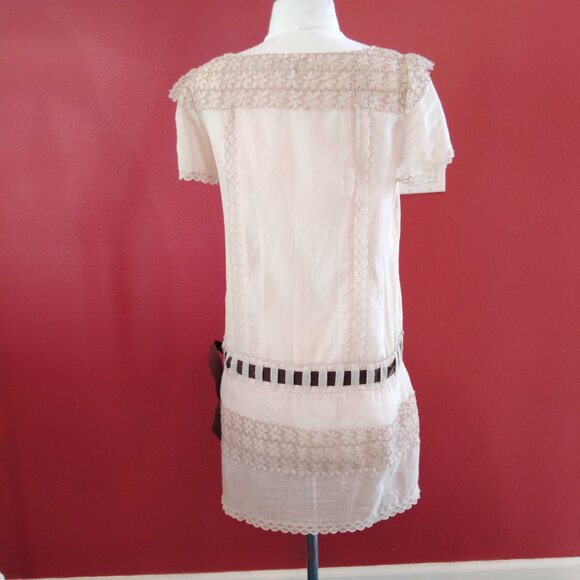 BCBG Maxazria Runway Tan Beige Lace Semi Sheer Drop Waist Mini Dress Size Small - Picture 3 of 14